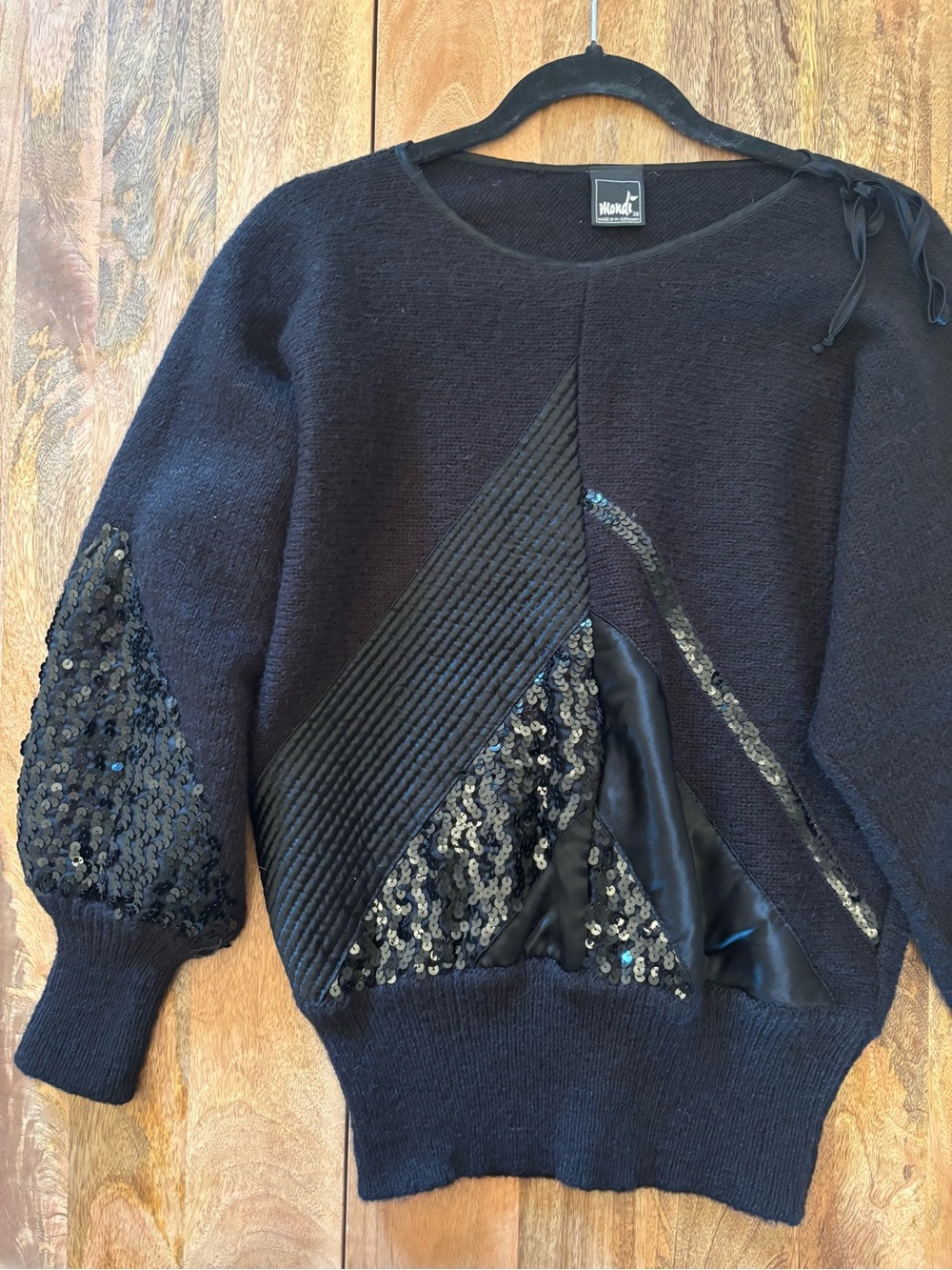 vintage 1980s Mondi embellished knit sweater